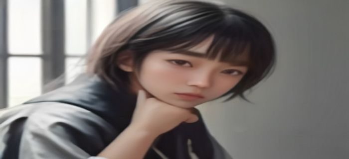 kaiyun com 官方平台首屏大图，现代化蓝橙配色界面，用户在明亮的办公室内流畅操作平台，专业感与科技感并存